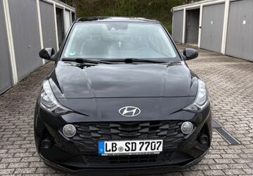 Hyundai i10 20.900 km 9.500 &euro; Freiberg am Neckar 71691
