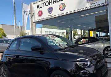 Fiat 500e 36.854 km 19.490 &euro; Asperg 71679