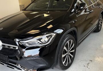 Mercedes-Benz GLA 250 22.000 km 32.900 &euro; Magstadt 71106