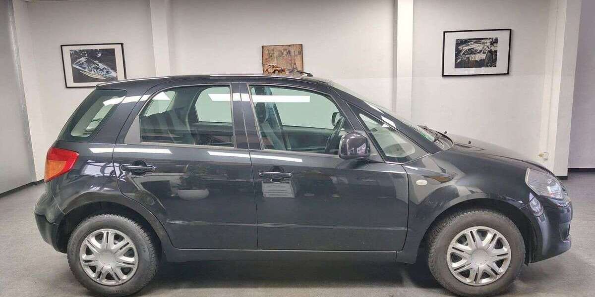 Suzuki SX4 150.000 km 3.900 &euro; Asperg 71679