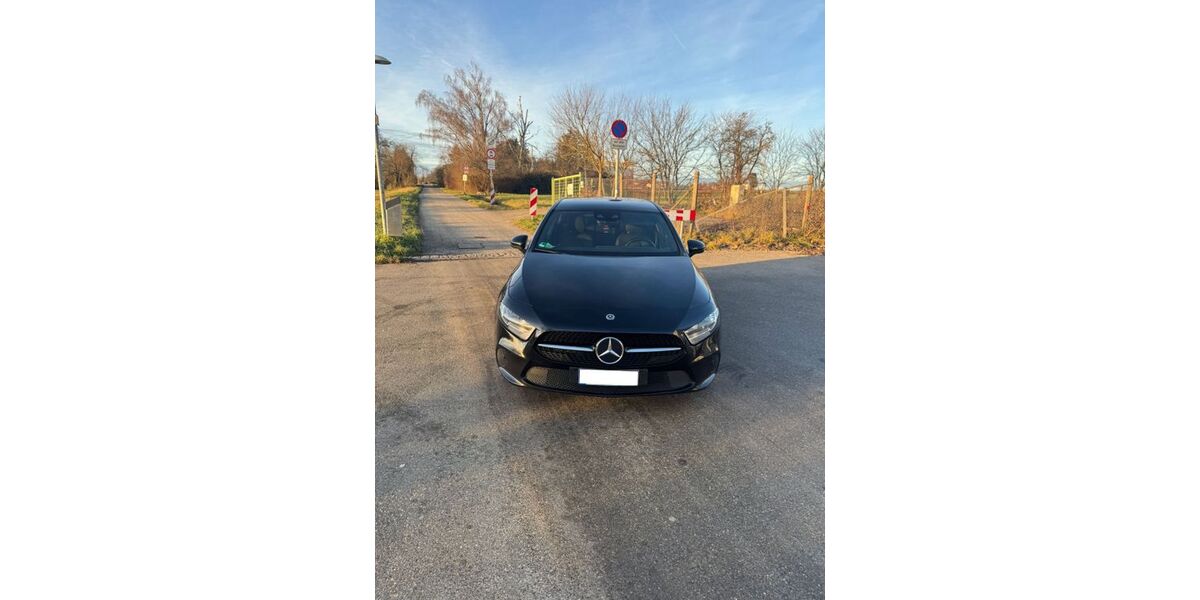 Mercedes-Benz 200 230.000 km 13.800 &euro; Stuttgart 70599