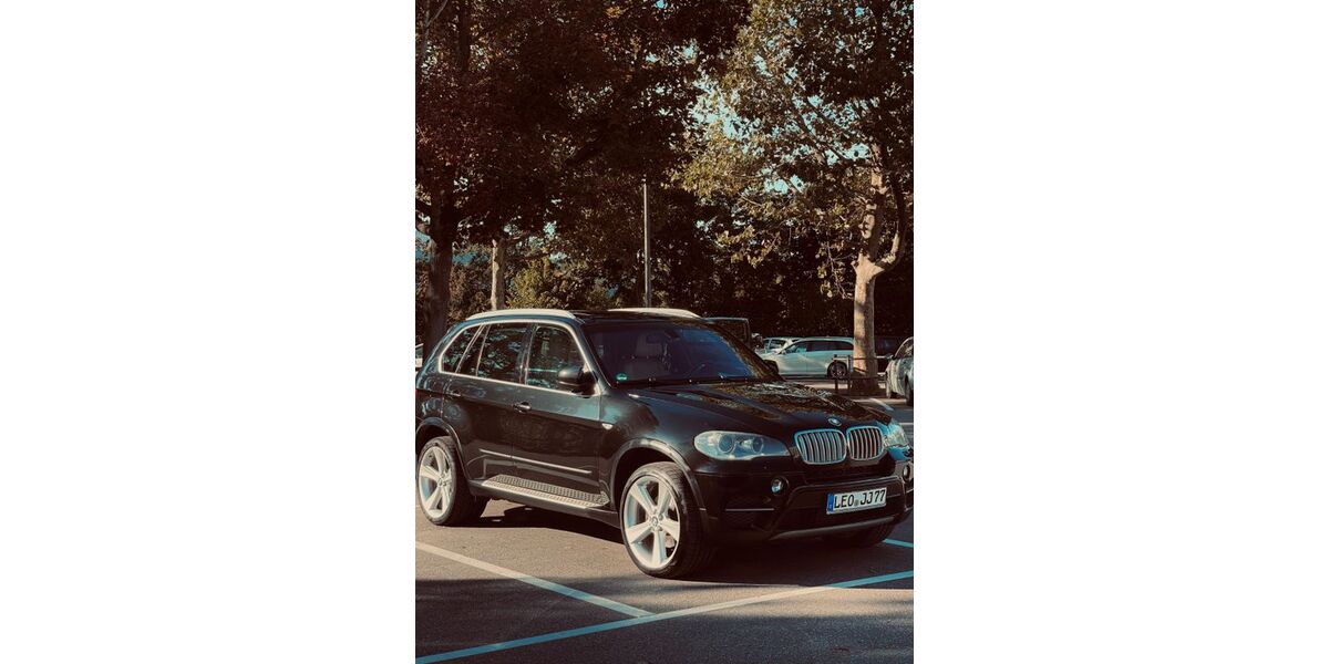 BMW X5 299.500 km 13.000 &euro; Leonberg 71229