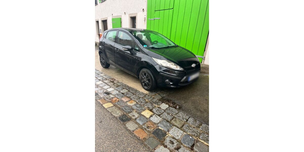 Ford Fiesta 246.000 km 2.000 &euro; Schorndorf 73614