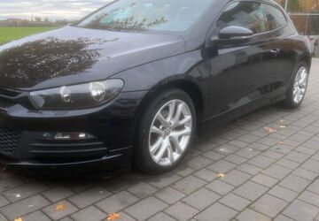 VW Scirocco 167.200 km 4.300 &euro; Esslingen 73730