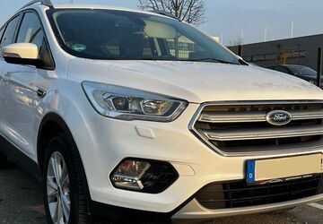 Ford Kuga 182.000 km 9.399 &euro; Böblingen 71032