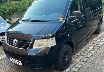 VW T5 Caravelle 225.000 km 8.990 &euro; Stuttgart 70190