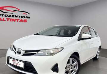 Toyota Auris 97.000 km 9.490 &euro; Holzgerlingen 71088