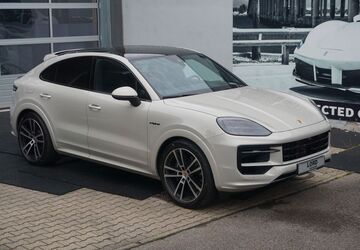Porsche Cayenne 42.950 km 96.999 &euro; Stuttgart 70499