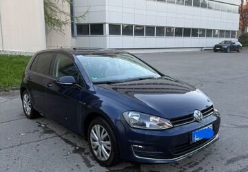VW Golf 222.000 km 8.500 &euro; Stuttgart 70599