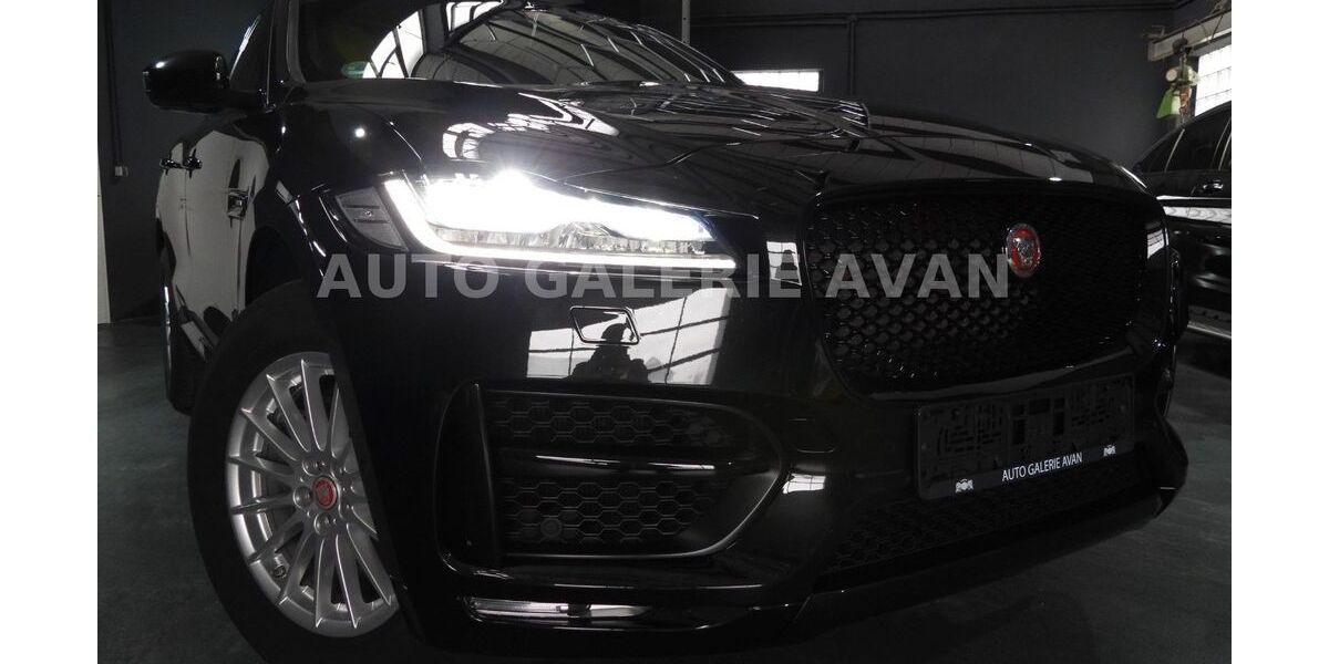 Jaguar F-Pace 99.788 km 32.500 &euro; Schorndorf bei Stuttgart 73614