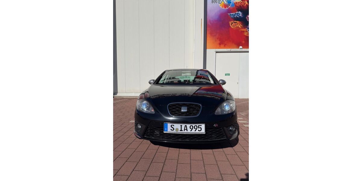 Seat Leon 140.832 km 6.800 &euro; Stuttgart 70327