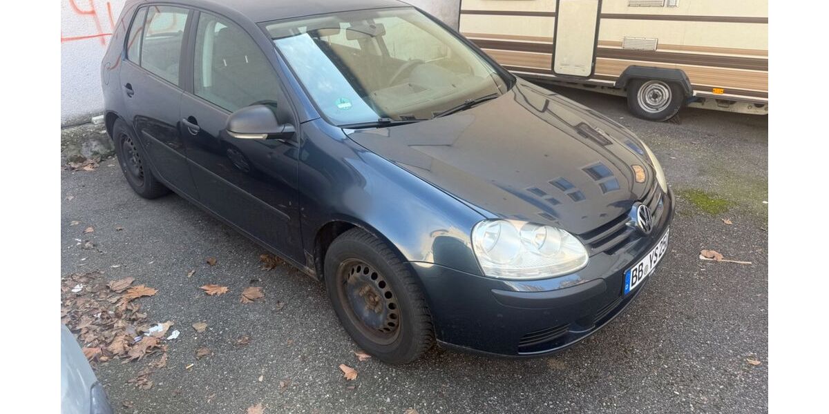 VW Golf 199.000 km 990 &euro; Stuttgart 70178