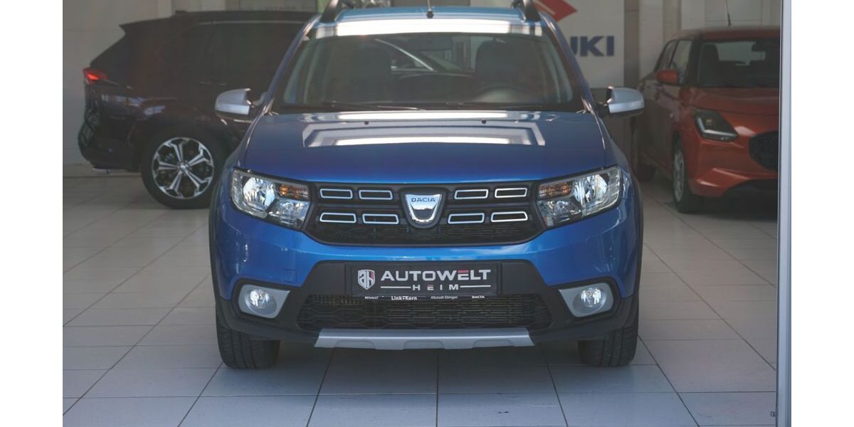 Dacia Sandero 71.100 km 8.490 &euro; Tübingen 72072