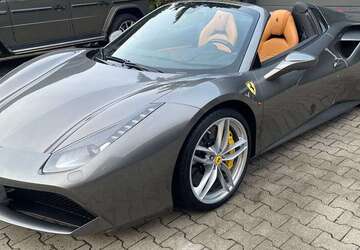 Ferrari 488 18.000 km 238.880 &euro; Dettingen 73265