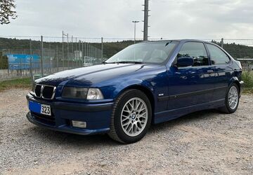BMW 323 266.300 km 6.250 &euro; Dettenhausen 72135