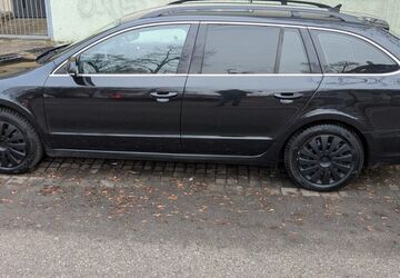 Skoda Superb 239.000 km 5.690 &euro; Stuttgart 70469