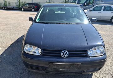 VW Golf 64.106 km 1.390 &euro; Kernen i. r 71394