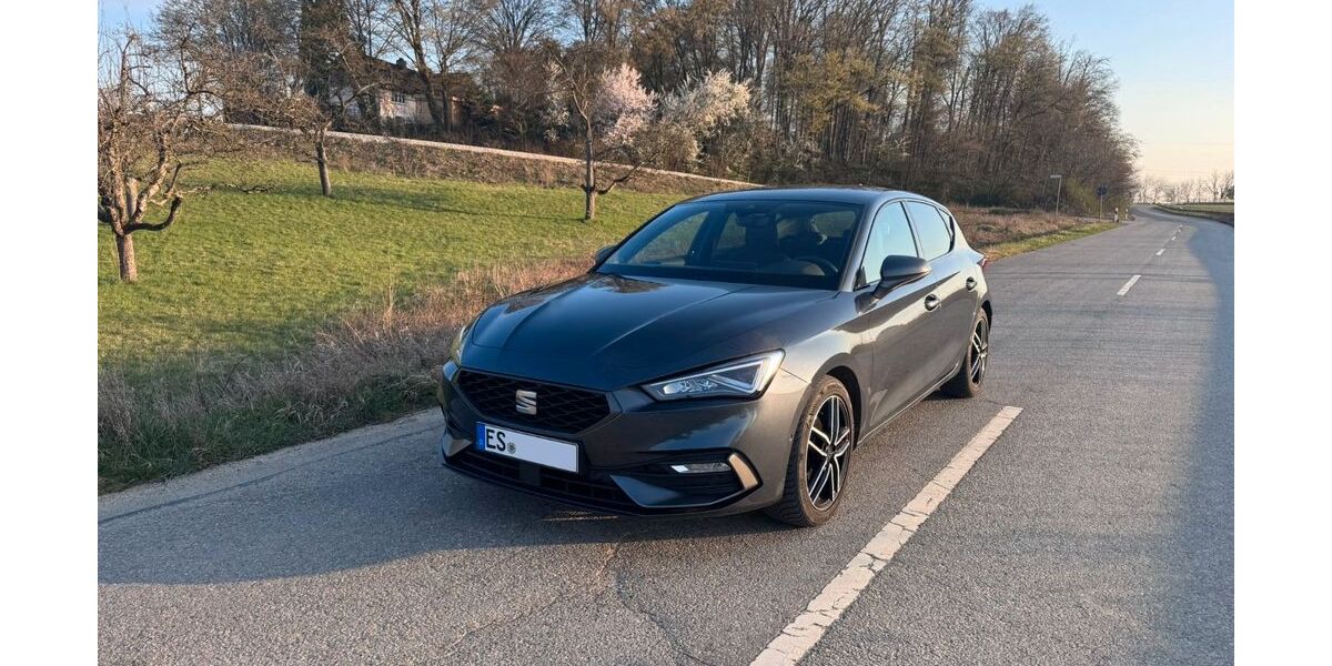 Seat Leon 82.000 km 20.900 &euro; Wendlingen 73240