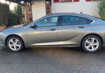 Opel Insignia 66.200 km 13.900 &euro; Fellbach 70736