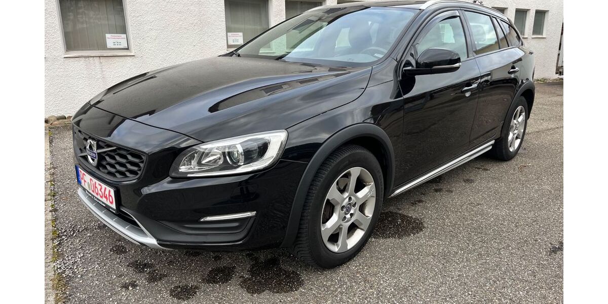 Volvo V60 Cross Country 200.000 km 11.990 &euro; Mönsheim 71297