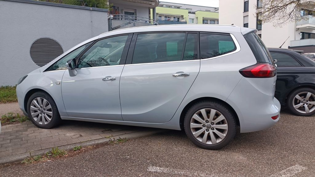 Opel Zafira Tourer 125.000 km 8.500 &euro; Waiblingen 71334